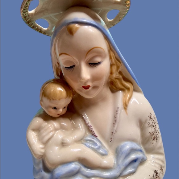 Other - Vintage Porcelain Madonna and Child Figurine in White and Blue vase/planter
